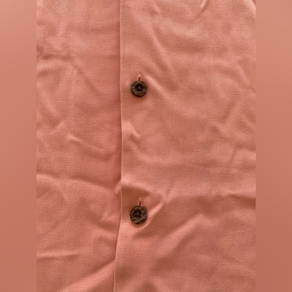 Tommy Bahama Peach Button Down Shirt 100% Silk Beach Casual Bowler Shirt Small - Picture 2 of 7